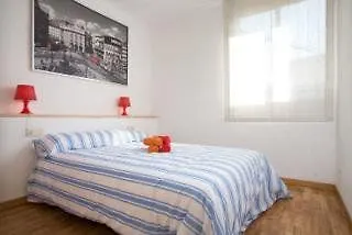 Poblenou Apartamentos برشلونة 0*,